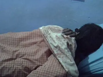 Luci-anna  live sex cam