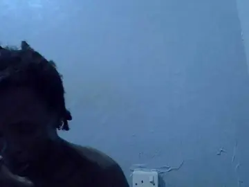 Luci-anna  live sex cam