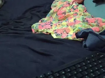 Luci-anna  live sex cam