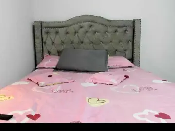 Emilydauz  live sex cam