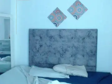 Forbidden-cougar  live sex cam