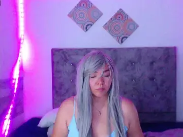 Forbidden-cougar  live sex cam