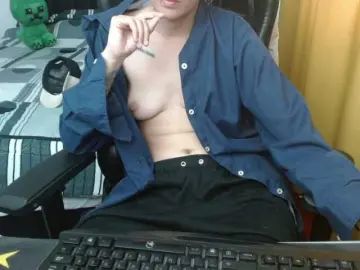 Magicjadee  live sex cam