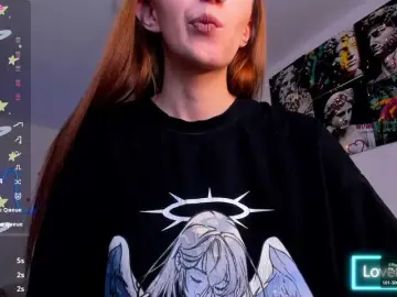 Evalore  live sex cam