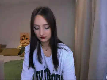 JulietteMonli  live sex cam