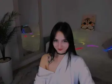 JulietteMonli  live sex cam
