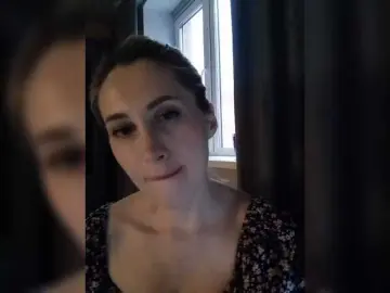 Maria111  live sex cam