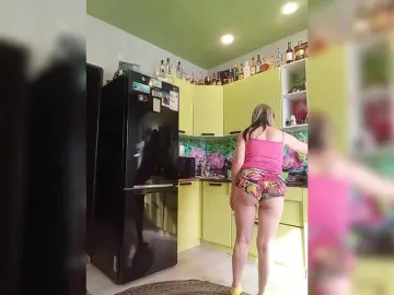 Natka35  live sex cam