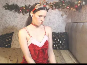 Nicole-Petit  live sex cam