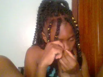Chocolate-brownie  live sex cam