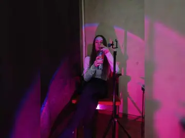 MaamSokita  live sex cam