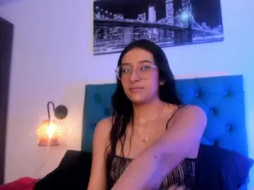 Paula-69  live sex cam