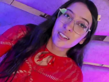 Paula-69  live sex cam