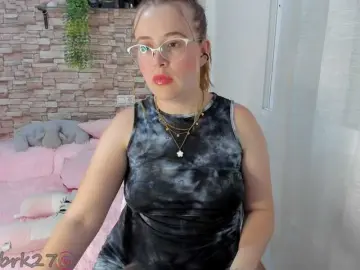 Zoe-brk  live sex cam