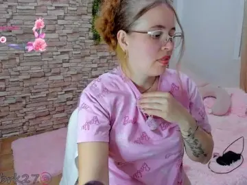 Zoe-brk  live sex cam