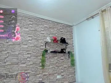 Zoe-brk  live sex cam