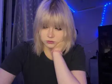 BlindiLohan  live sex cam