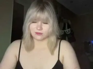 BlindiLohan  live sex cam