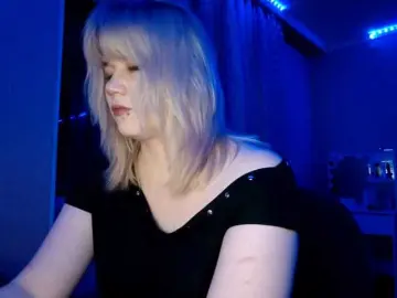 BlindiLohan  live sex cam