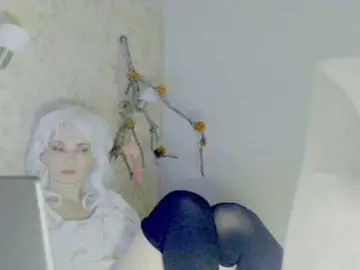 KatrinExcite  live sex cam