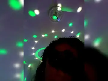 Leydisuzi  live sex cam