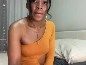 LunaJoCream  live sex cam
