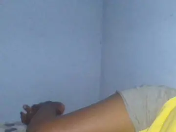Rema-2  live sex cam