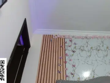 Jules-Lombana  live sex cam