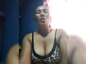Liann  live sex cam