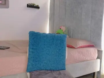 Manumontoya  live sex cam