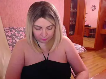 -MeowMeow-  live sex cam