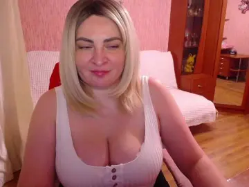 -MeowMeow-  live sex cam