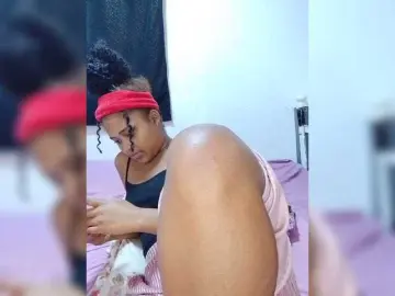 BabyGirl26  live sex cam