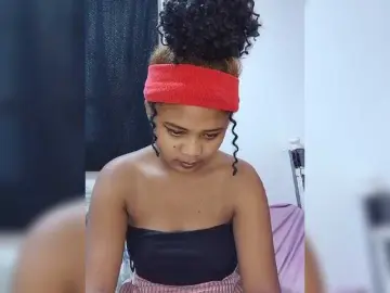 BabyGirl26  live sex cam