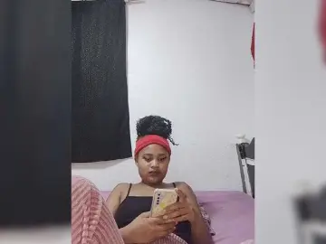 BabyGirl26  live sex cam