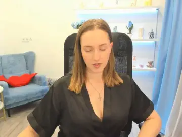 CaseyTerini  live sex cam