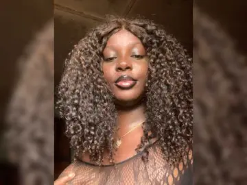 Crown476  live sex cam