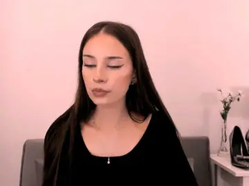 EmilyDirty  live sex cam