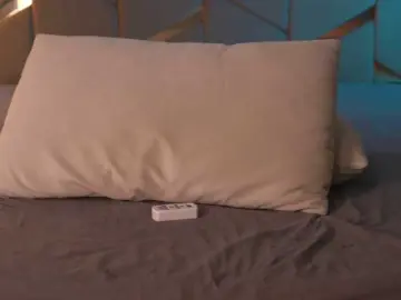 Girl-Pleasure  live sex cam