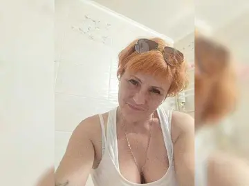 Lubanja4455  live sex cam
