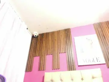 LuciaSpear  live sex cam