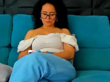 Samhotie  live sex cam