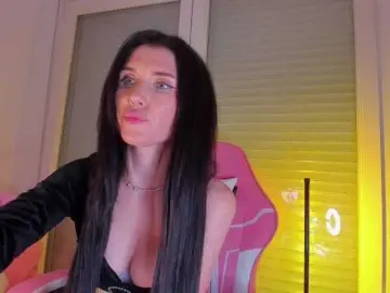 ZoiKissy  live sex cam