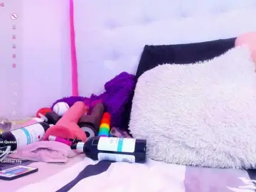 Willow-Wright  live sex cam