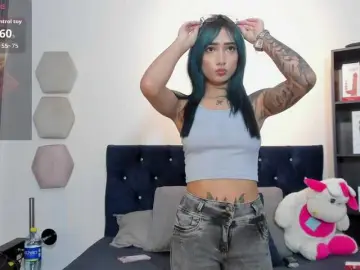 Yuliana-Demon  live sex cam