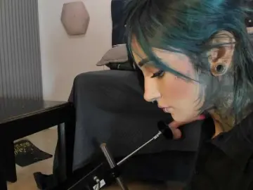 Yuliana-Demon  live sex cam