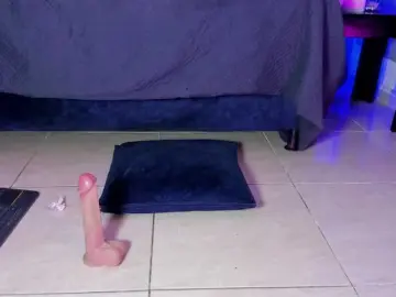 Yuliana-Demon  live sex cam