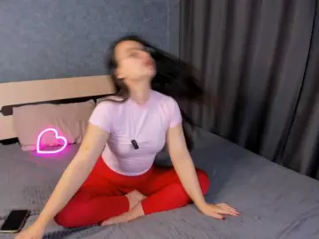 Diana-moonn  live sex cam