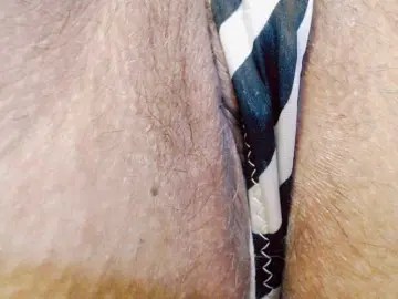 Hotmiamix  live sex cam