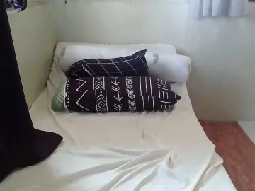 Kittycutee  live sex cam